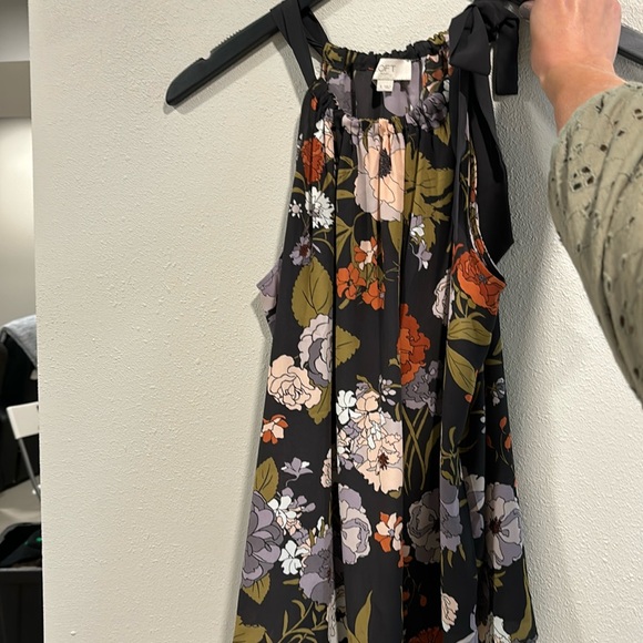 Fall Floral Tie Tank - Picture 1 of 1